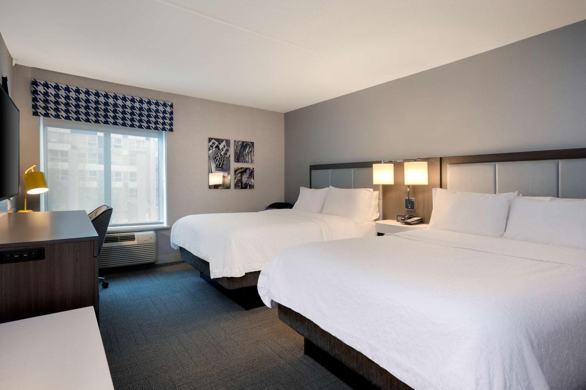 Hampton Inn By Hilton Boston/קיימברידג' מראה חיצוני תמונה