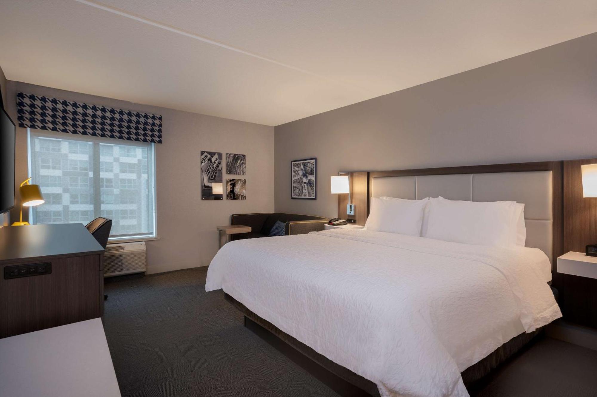 Hampton Inn By Hilton Boston/קיימברידג' מראה חיצוני תמונה