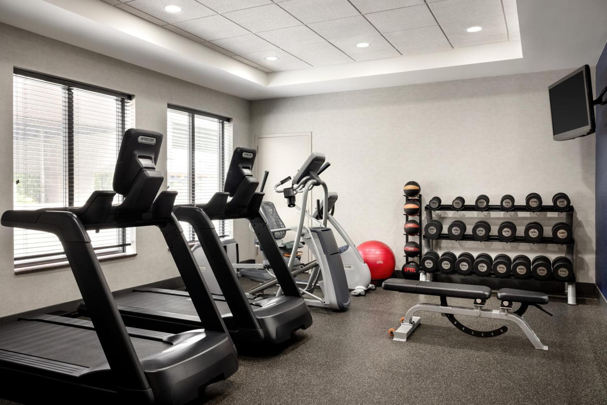 Hampton Inn By Hilton Boston/קיימברידג' מראה חיצוני תמונה