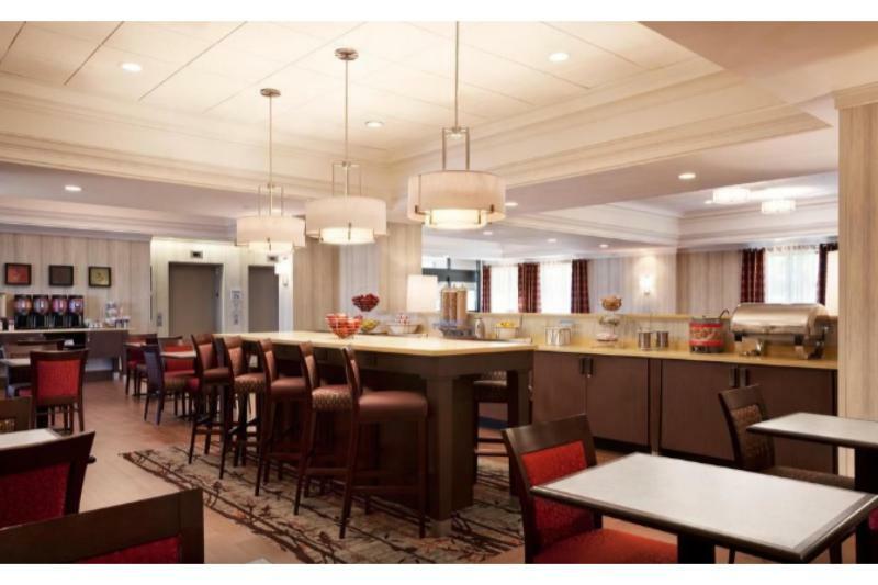 Hampton Inn By Hilton Boston/קיימברידג' מראה חיצוני תמונה